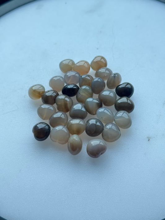 HONG KONG SHOWROOM STOCK CLEARANCE (Heart,Top to Bottom Hole)