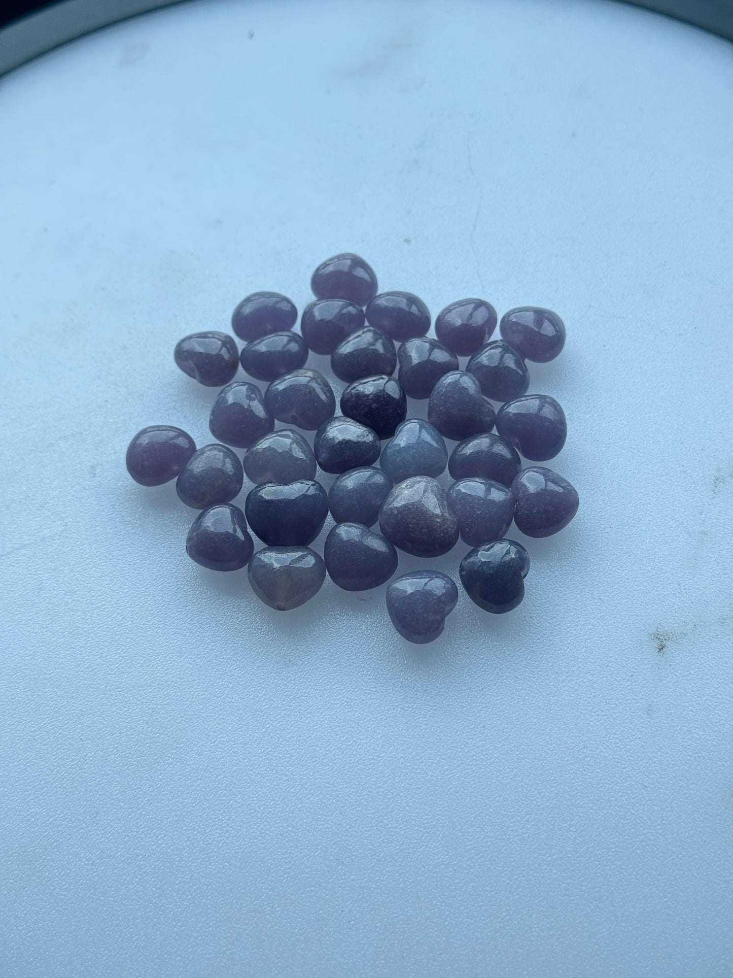 HONG KONG SHOWROOM STOCK CLEARANCE (Heart,Top to Bottom Hole)