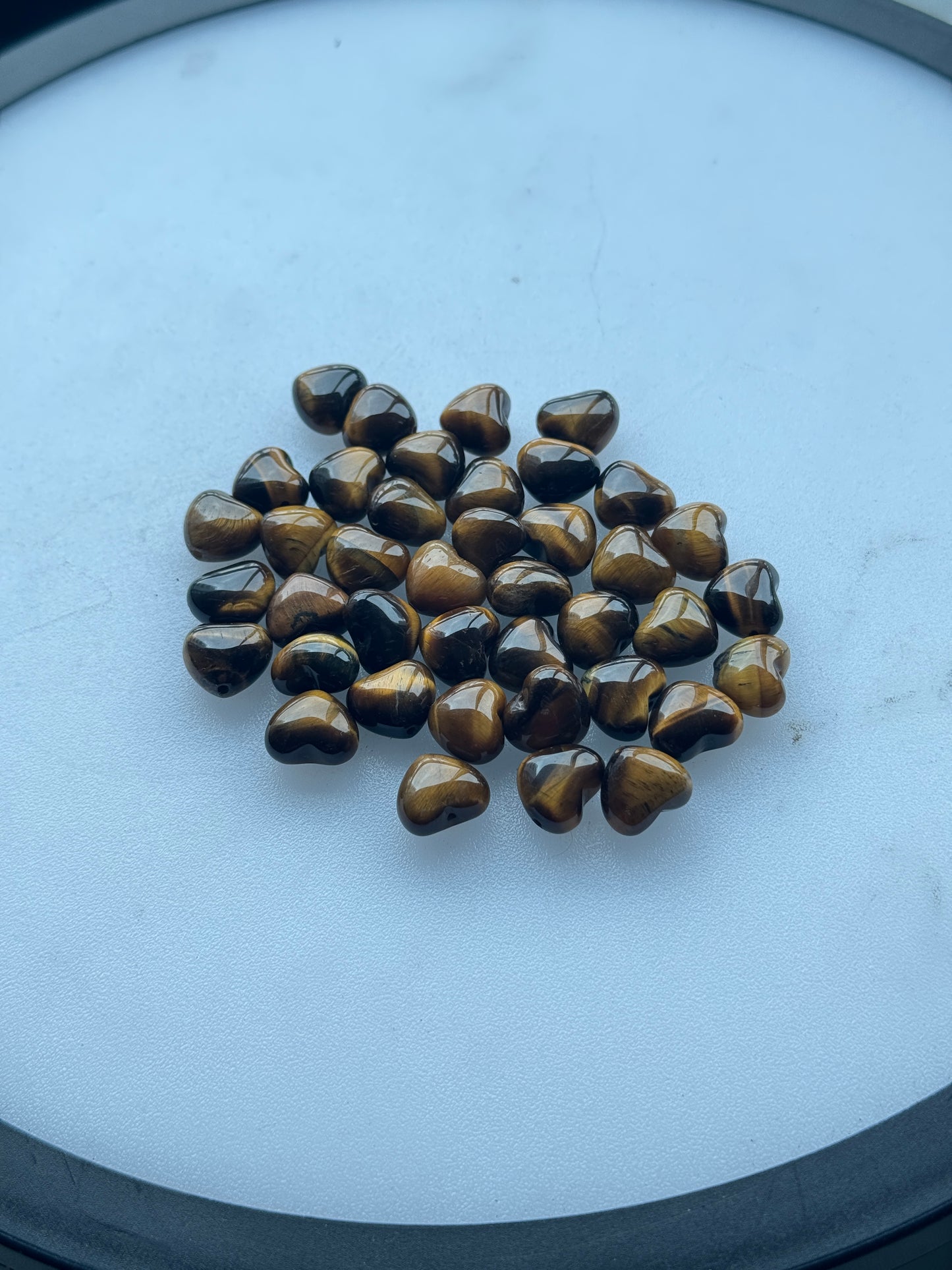 HONG KONG SHOWROOM STOCK CLEARANCE (Heart,Top to Bottom Hole)